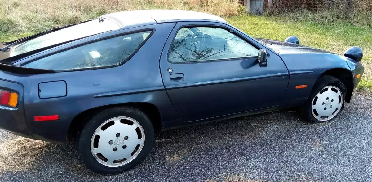 low miles, excellent body, nice interior, low starting bid, no reserve!