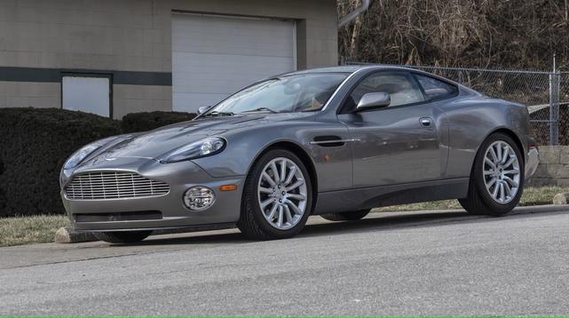 2003 aston martin v12 vanquish base