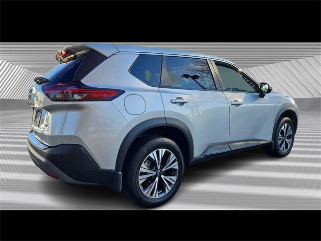 2022 nissan rogue sv