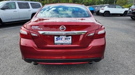 2018 nissan altima