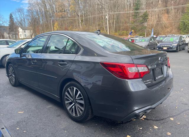 2019 subaru legacy premium