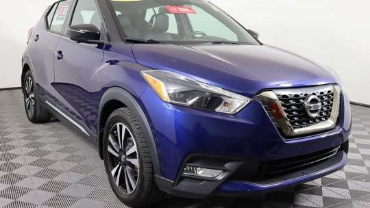 2019 nissan kicks sr