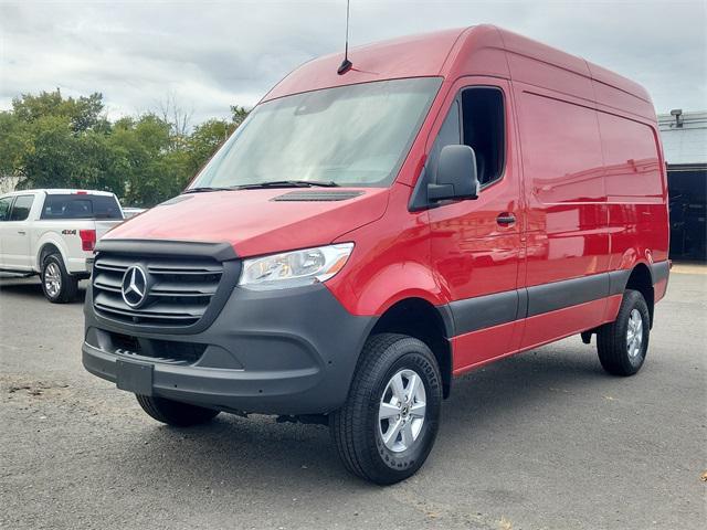 2022 mercedes-benz sprinter 2500 standard roof
