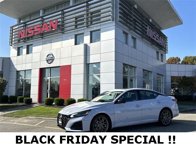 2023 nissan altima 2.0 sr