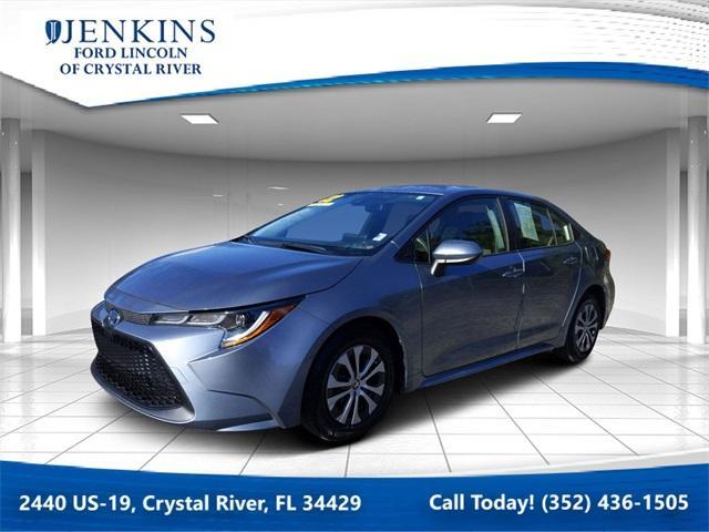 2022 toyota corolla hybrid le