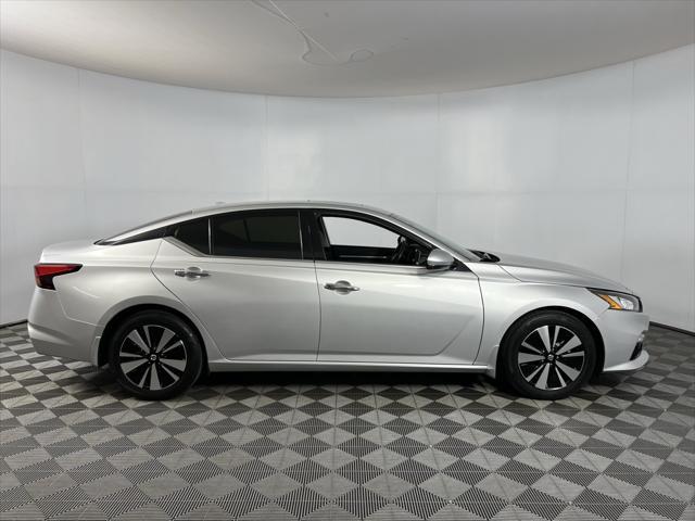2020 nissan altima 2.5 sv