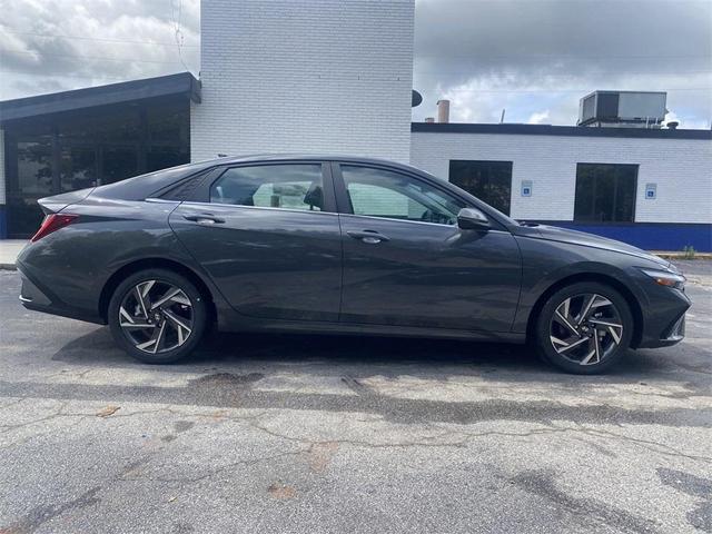 2024 hyundai elantra limited