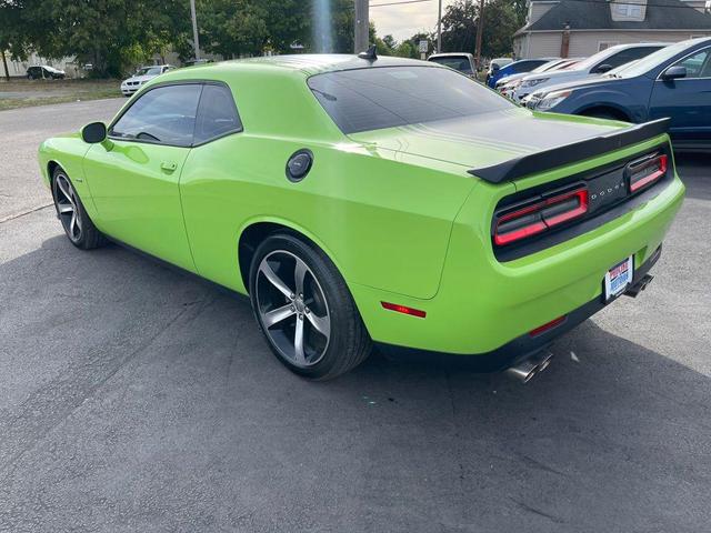 2015 dodge challenger r/t plus