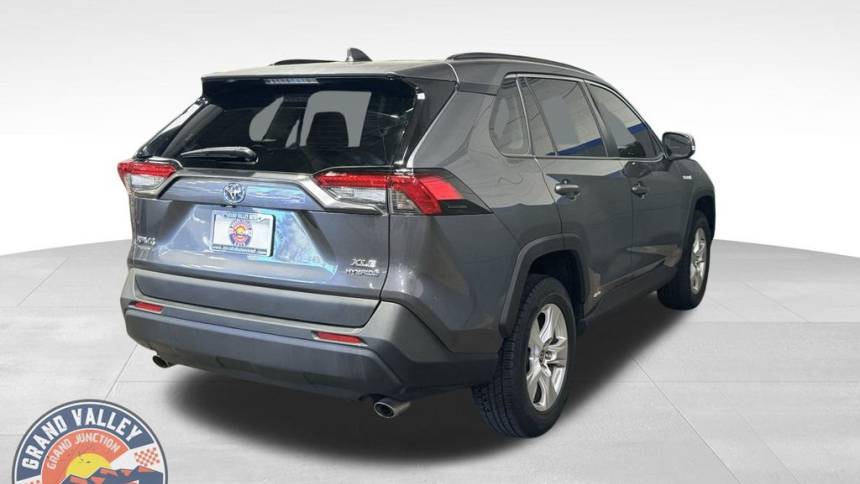2020 toyota rav4 hybrid xle