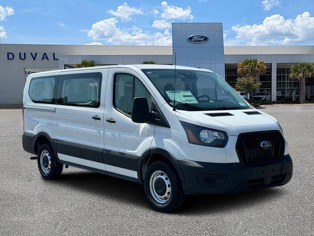 2023 ford transit-150 base