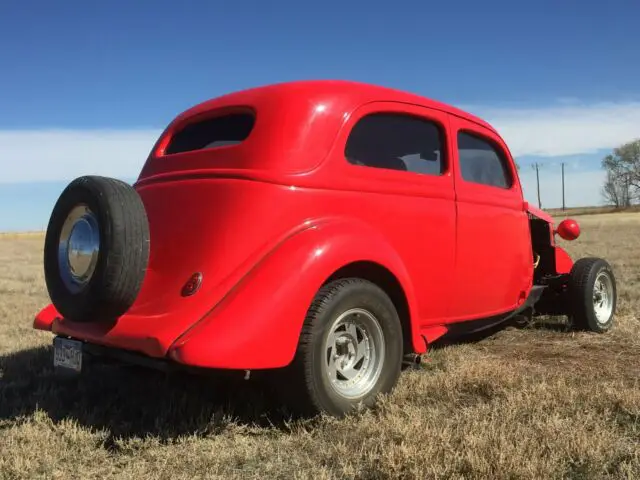 1935 ford tudor sedan slantback