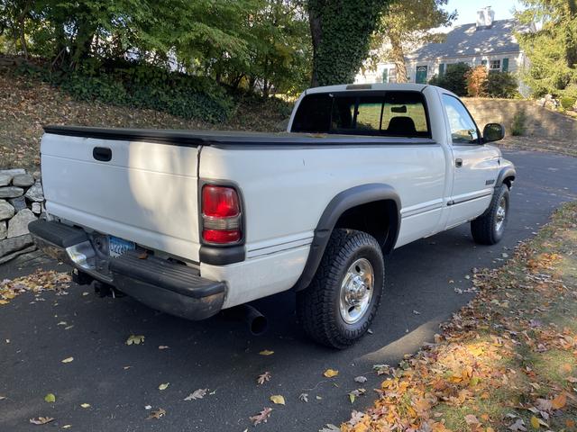 2002 dodge ram 2500 base