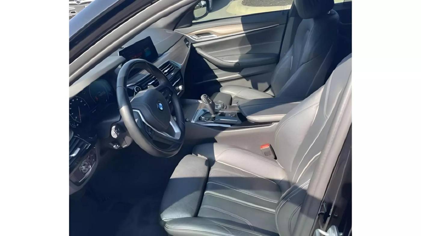 2019 bmw 5 series 540i