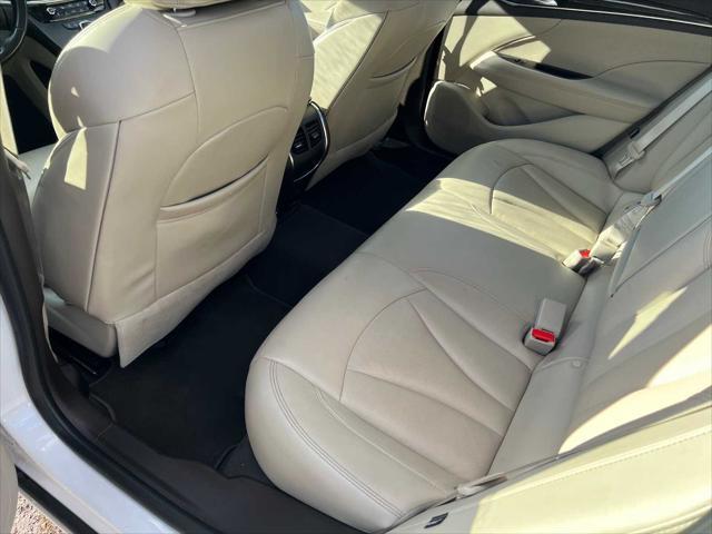 2017 buick lacrosse premium