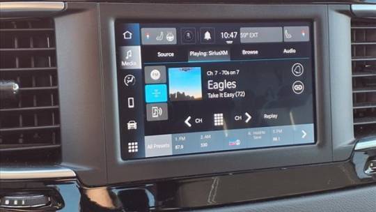 2023 Chrysler Voyager