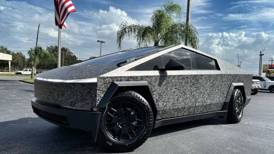 2024 Tesla Cybertruck
