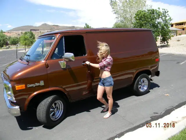 hippie van 1978 chevy special order swb 350ci no windows same owner 37 years !!!