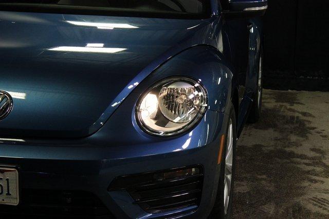 used 2017 volkswagen beetle 1.8t coupe highland, mi 48357 for sale in highland, michigan