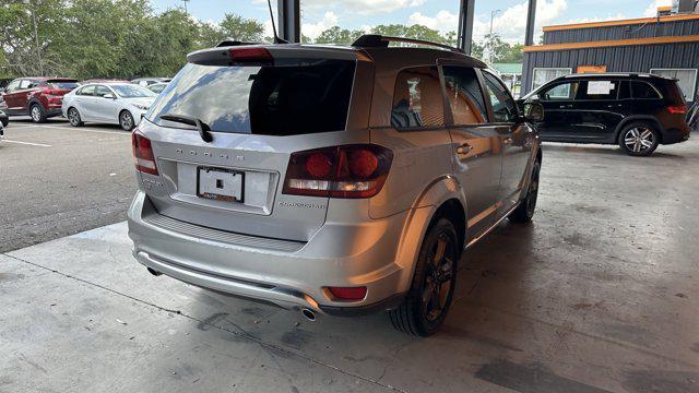 2019 dodge journey crossroad