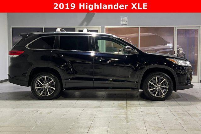 2019 toyota highlander xle