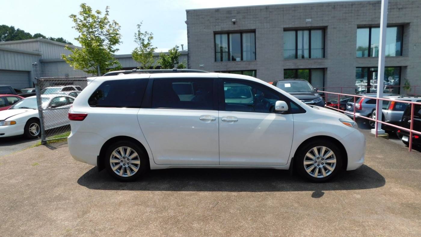 2017 toyota sienna