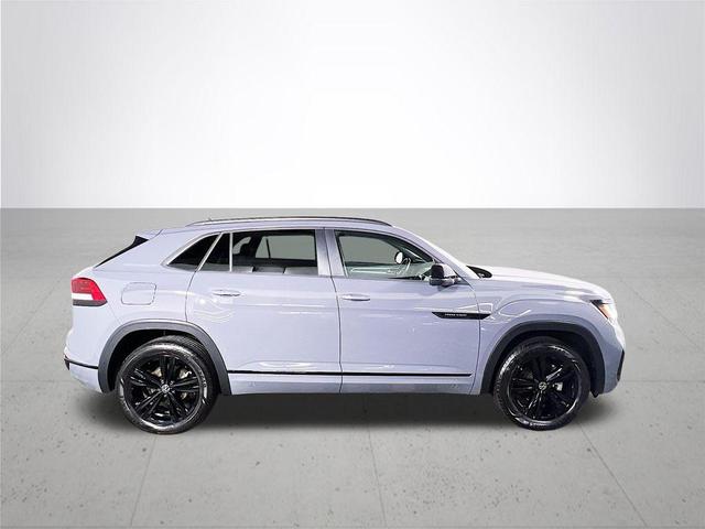 2023 volkswagen atlas cross sport 3.6 v6 sel r-line black