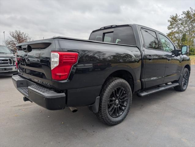 2018 nissan titan sv