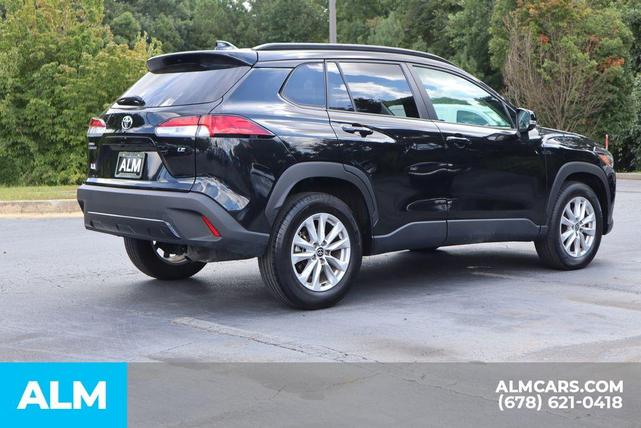 2022 toyota corolla cross le