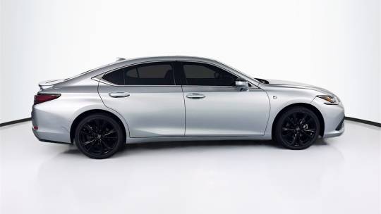2022 Lexus ES