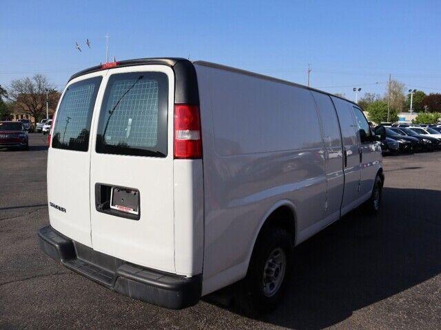 2019 gmc savana 3500 work van