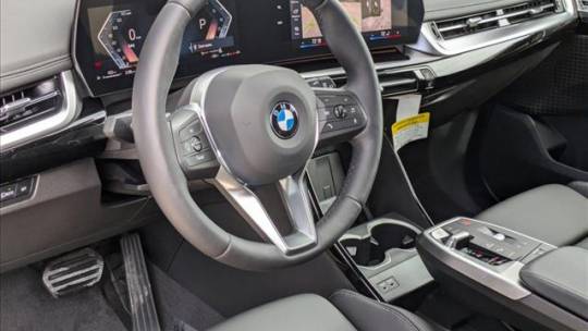 2024 BMW X1