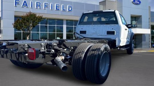2024 Ford F600