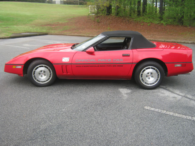 1986 chevy corvette pace car 5.7l v8 4+3 4- speed rwd convertible