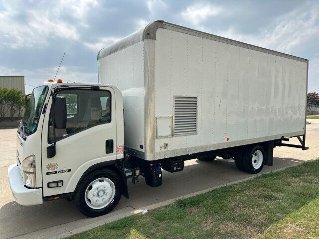 2017 isuzu nrr dsl reg at npr 20ft box truck diesel cube delivery van hino f