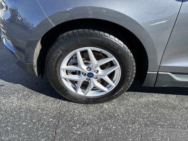 2021 ford edge sel