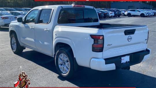 2024 Nissan Navara (Frontier) sv