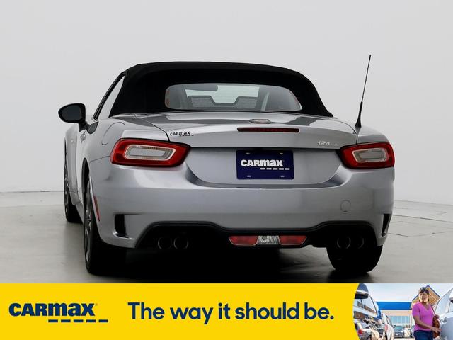 2017 fiat 124 spider abarth