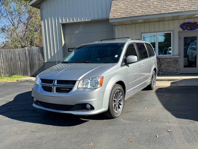 2017 dodge grand caravan sxt