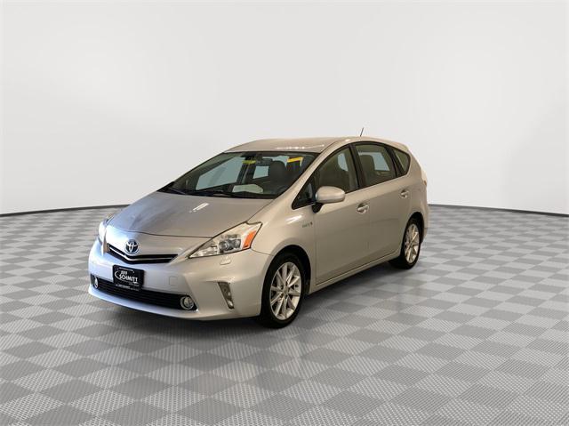 2012 toyota prius v five