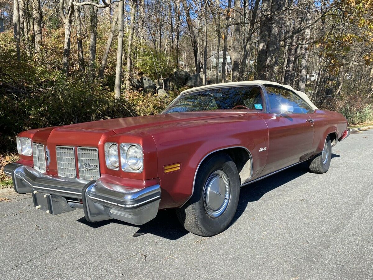 1975 oldsmobile delta 88 convertible red rwd automatic royale convertible