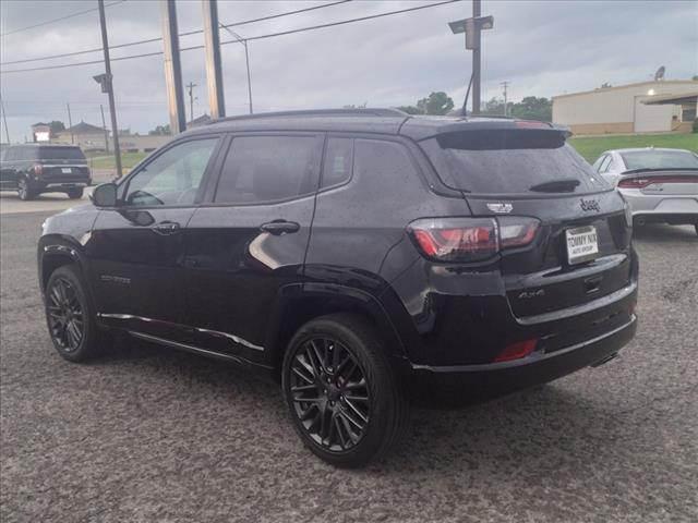 2022 jeep compass altitude