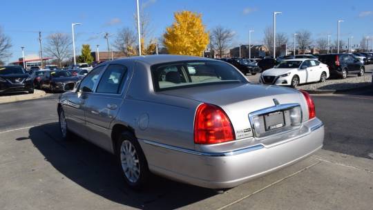 2006 Lincoln Town Car
