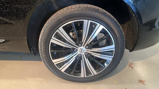 2022 volvo xc60 b5 inscription