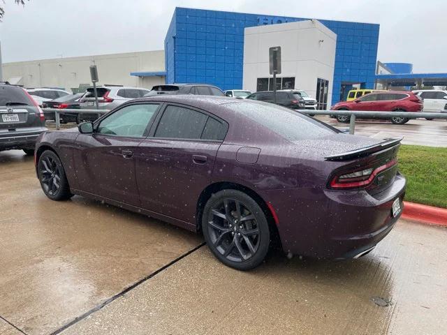 2020 dodge charger sxt