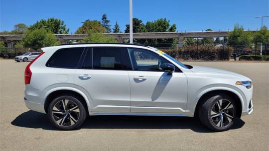 2022 Volvo XC90