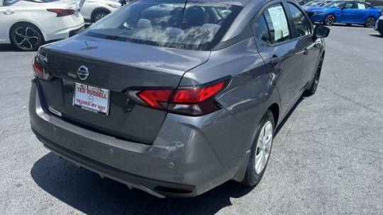 2020 nissan versa s