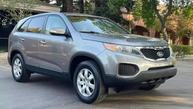 2011 kia sorento lx