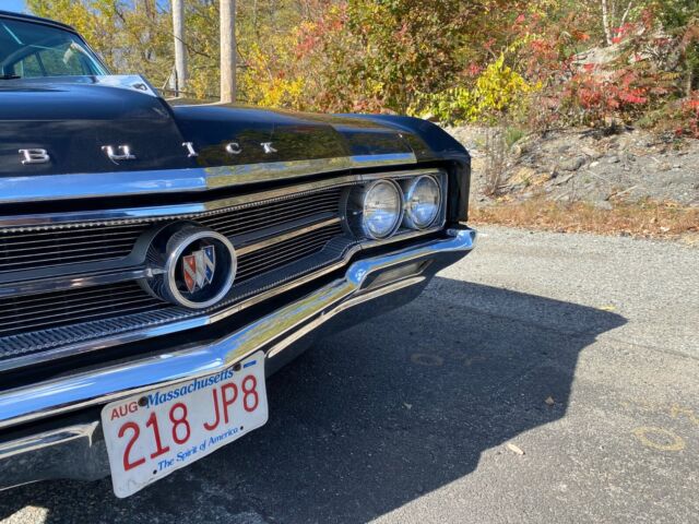 1964 buick wildcat sedan v8