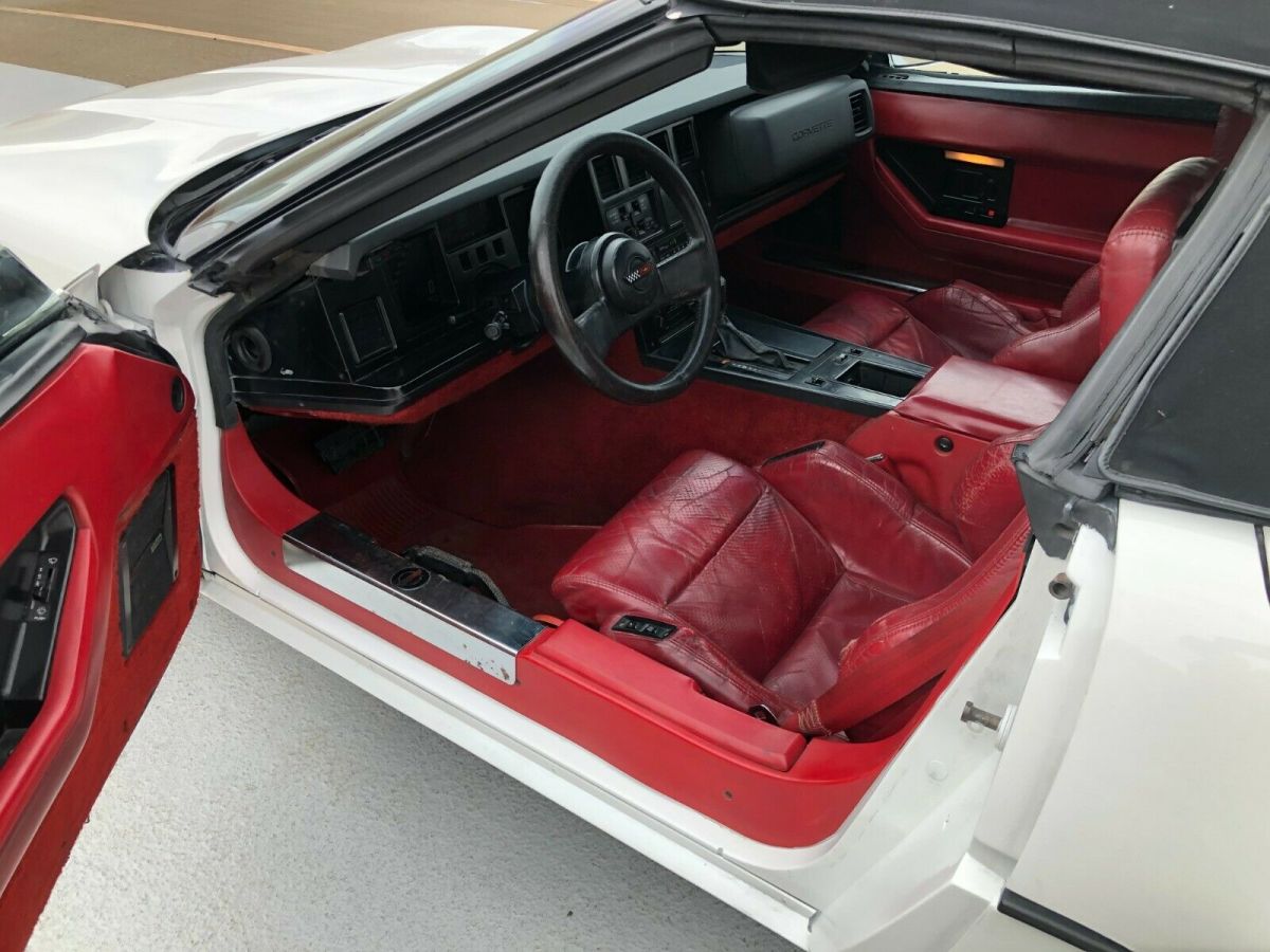 1986 chevy corvette pace