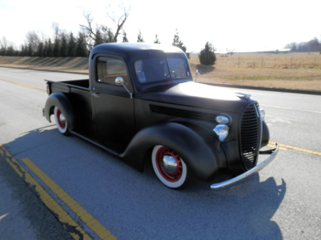 1938 ford 50's custom classic street rod hot rod show truck v-8 auto air no rat